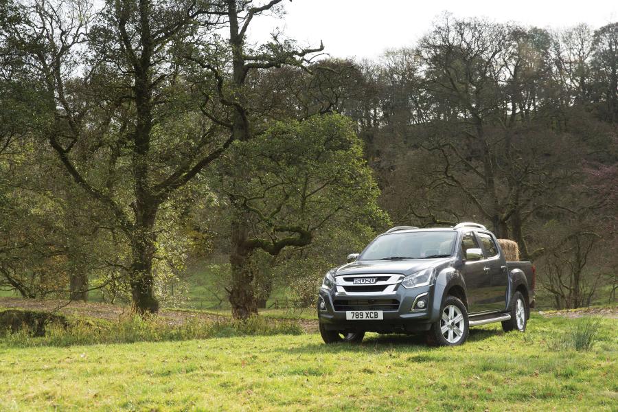  Isuzu D-Max Double Cab 2017 года  (UK) (фото 29 из 33)